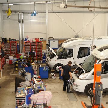 KFZ-Meisterwerkstatt